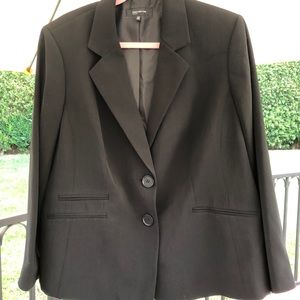 Women’s black blazer